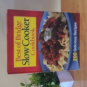 BEST OF BRIDGE Slow Cooker Cookbook, 200 Delicious Recipes, Hardcover Coil Bound